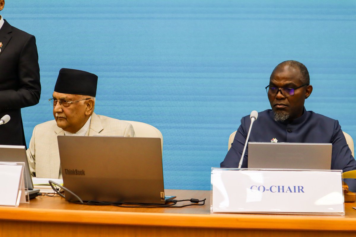 Day 2 at #UNLLDC3: VP Mohammed BS Jallow co-chaired a high-level roundtable with Nepal PM on trade, integration &amp; digital innovation for LLDCs.

He also held bilateral talks with 🇹🇲 President Serdar Berdimuhamedow &amp; UN USG Rabab Fatima.

#TheGambia #Diplomacy