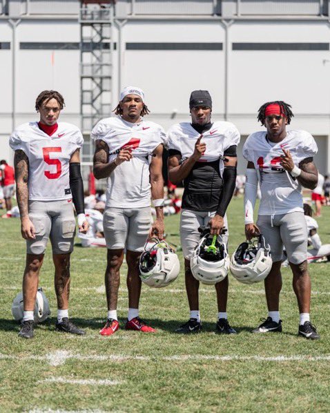 The Scarlet and Gray Podcast (@thesg_podcast) on Twitter photo BREAKING: Ohio State cornerback Devin Sanchez has officially lost his Black Stripe!
Congratulations <a href="/Devin2416/">Devin Sanchez</a> 🌰. BREAKING: Ohio State cornerback Devin Sanchez has officially lost his Black Stripe!
Congratulations <a href="/Devin2416/">Devin Sanchez</a> 🌰.