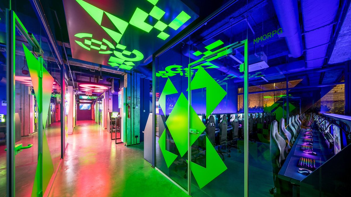 Tak ładnie wygląda <a href="/BaseStackPolska/">BaseStack 🕹️</a> Łódź wygraliśmy 2-0 na <a href="/TakeFlyteGG/">Take Flyte</a> EU i meldujemy się pod koniec miesiąca na <a href="/GalaxyCupCS2/">GalaxyCup</a> 😎

Gratulacje chłopaki <a href="/ptkhehe/">ptkhehe</a> <a href="/benogowizna/">benog</a> <a href="/E5kyy/">Eskyy</a> <a href="/adexcs2/">Adex</a> <a href="/kamoesik/">KamoS</a> 

Udany wieczór 🥳