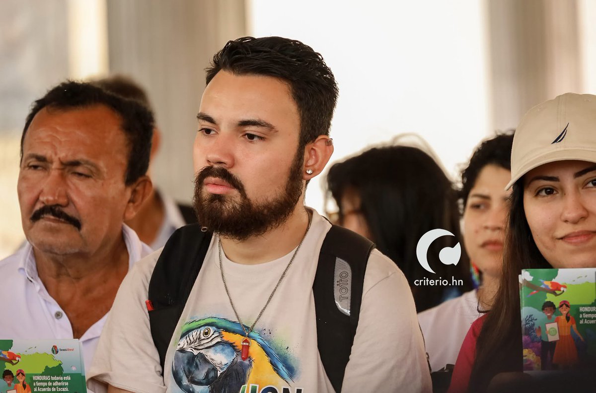 🗣️📌#CRITERIOINFORMA EL Juzgado de Letras de lo Penal de Tegucigalpa ha fallado a favor del coordinador de la Alternativa de Reivindicación Comunitaria y Ambientalista de Honduras (Arcah), Christopher Castillo y Manuel Chinchilla en la denuncia por amenazas interpuesta por Joseph