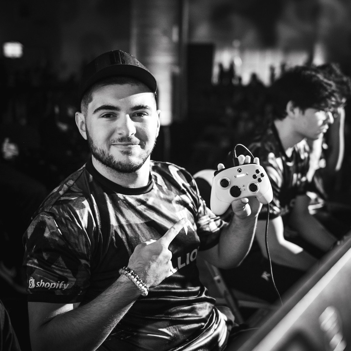 Shopify Rebellion (@shopifyrebels) on Twitter photo The controller that brought it home 🏆
Precision, power, customized and made for the pro.
To celebrate, we are giving away 2 x Razer Wolverine V3 Pros!
To enter: 💚 Like, 🔁 RT this post, 💌 follow <a href="/TeamRazer/">Team RΛZΞR</a> and <a href="/ShopifyRebels/">Shopify Rebellion</a>
#ForThePro #ArmTheRebels #HCSSLC25 The controller that brought it home 🏆
Precision, power, customized and made for the pro.
To celebrate, we are giving away 2 x Razer Wolverine V3 Pros!
To enter: 💚 Like, 🔁 RT this post, 💌 follow <a href="/TeamRazer/">Team RΛZΞR</a> and <a href="/ShopifyRebels/">Shopify Rebellion</a>
#ForThePro #ArmTheRebels #HCSSLC25