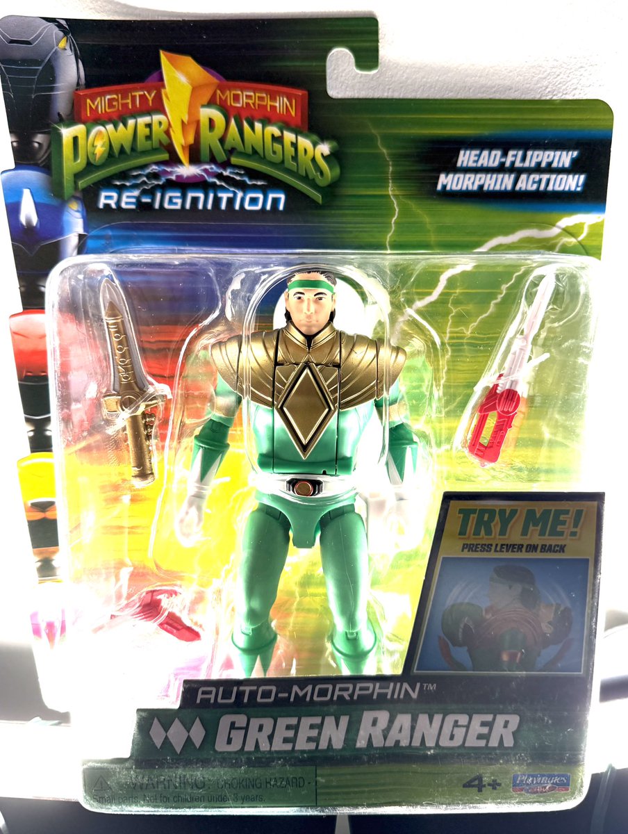 retrocenter's tweet photo. Giveaway time!

The new AutoMorphin Green Ranger is exclusive to @SmythsToysUK in the UK, but one lucky follower can get one for free, thanks to our pals @CharacterToysUK! 

Super easy, just give this post a RT if you want to be entered into the draw. https://t.co/KatBth7Vdn