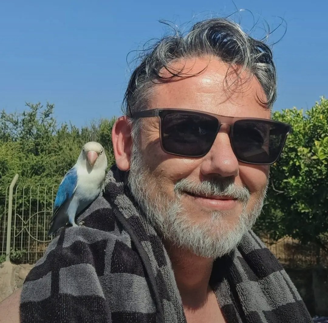 MaxLobosCL's tweet image. Conozca a Carlos Alberto Balboa, el &quot;profesor&quot; que ejerció violencia verbal y psicológica a sus alumnos. Como funcionario debe ser inmediatamente apartado de sus funciones, se le debe decretar prohibición de trabajar con niños y adolescentes, y debe ser procesado por los…