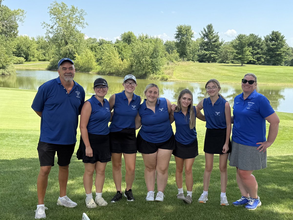 The Lady Vikings played in the Riverside Invitational on Tuesday. The team finished with a combined score of 482. 

Bianca Stevens: 100
Addi Register: 117
Sophie Minnich: 123
Tapanga Henderson: 142 (PR!🎉🎉)
Sara Minnich: 148 

They are back in action on Thursday in Versailles!