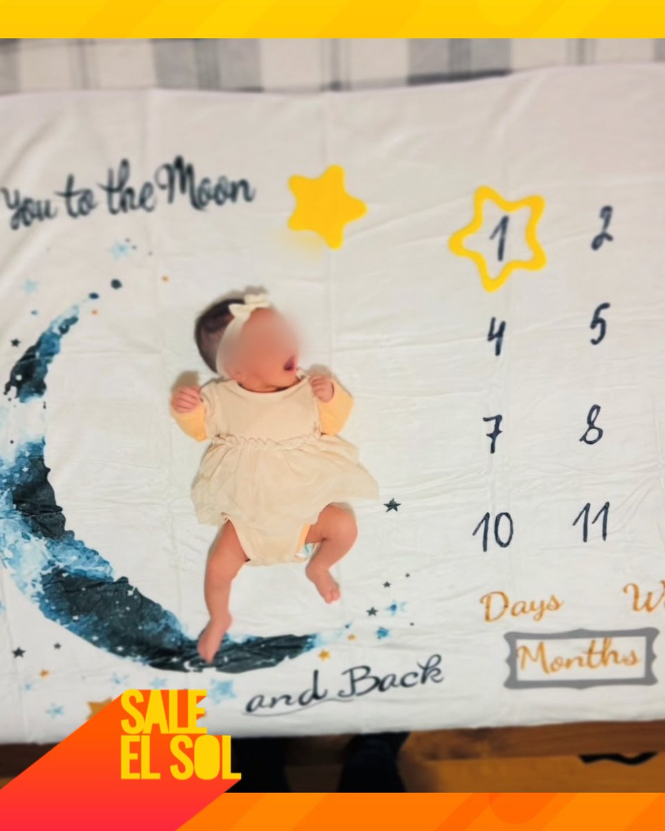 saleelsoltv's tweet image. ¡Con estas tiernas fotografías, #AdianezHernández y #AugustoBravo celebran el primer mes de su hija, #Lua! 👶🥳🎈☀️📺 #SaleElSol