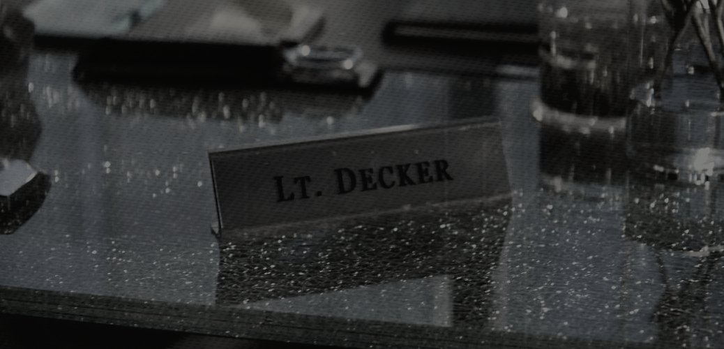 ᅠᅠdecker. tweet media