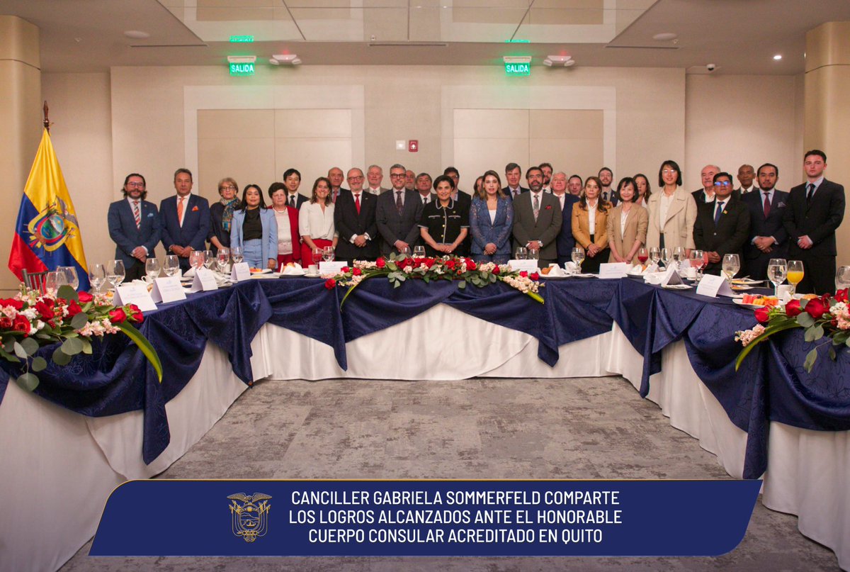 Construimos puentes y oportunidades para los ecuatorianos.

Ante el Honorable Cuerpo Consular acreditado en Quito, la canciller Gabriela Sommerfeld expuso los principales logros de la gestión en materia de relaciones internacionales, movilidad humana y cooperación.