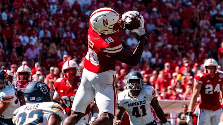 #Packers have signed WR Isaiah Neyor (6’4) and have placed T Travis Glover on IR