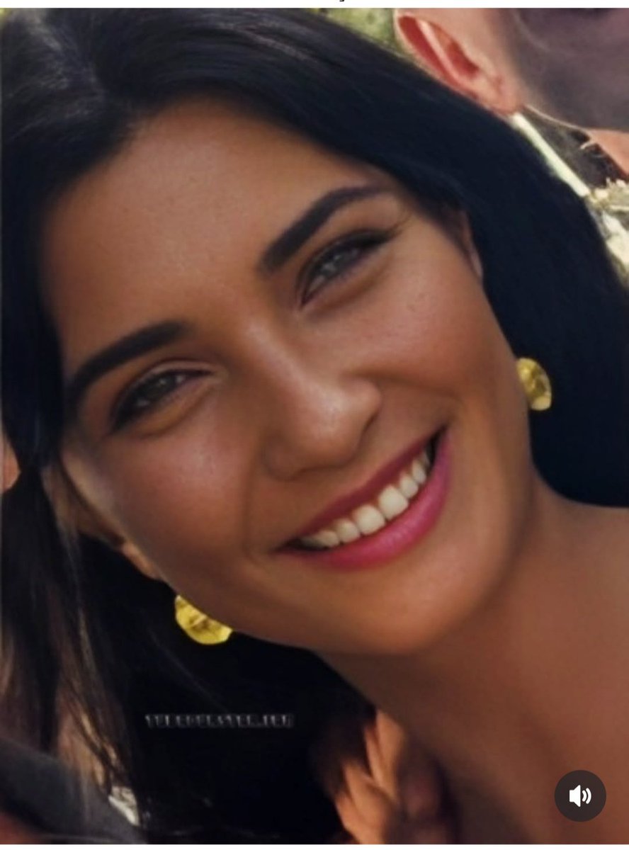 Cada día más bellos, divinos
#TubaBüyüküstün 
#EnginAkyurel
#EnTuForever