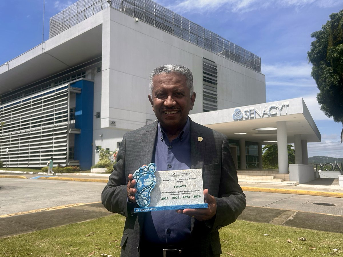 Senacyt Panamá (@senacyt) on Twitter photo Distinguen a la <a href="/senacyt/">Senacyt Panamá</a> por su gestión en la reducción de la huella del carbono.
Lea la nota completa en: senacyt.gob.pa/distinguen-a-l… Distinguen a la <a href="/senacyt/">Senacyt Panamá</a> por su gestión en la reducción de la huella del carbono.
Lea la nota completa en: senacyt.gob.pa/distinguen-a-l…