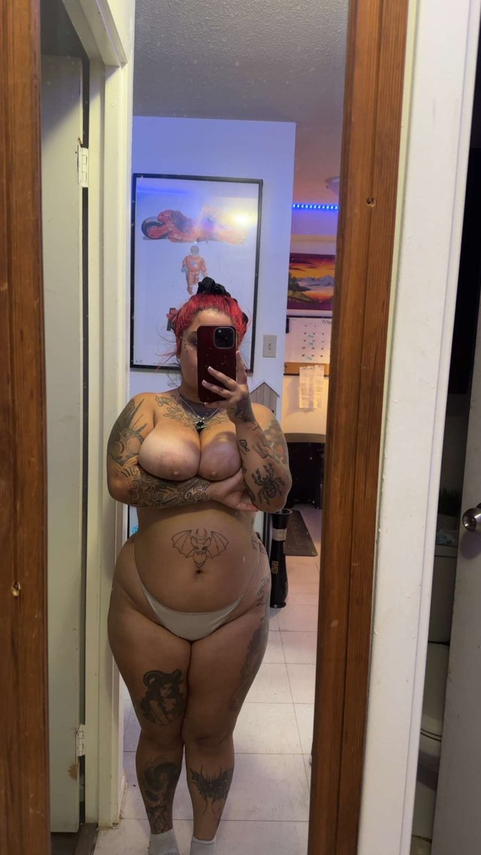 Taking video requests dm me!🖤❤️🖤