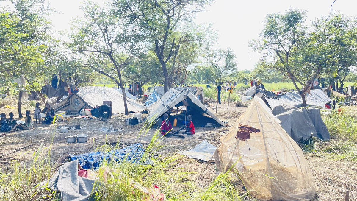 Visited the newly established Lukdong refugee site in #Gambella, set up to receive new arrivals from #SouthSudan. With support from <a href="/UNHCREthiopia/">UNHCR Ethiopia</a> and partners, progress is promising—but urgent support is still needed, especially in health, emergency education, and WASH services.