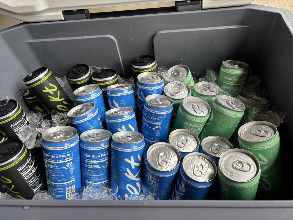 Onboarding the co-workers today!!
Billions will drink!
$REKT WORLD DOMINATION