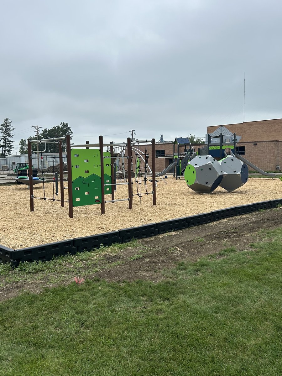 Crouch Recreation tweet media