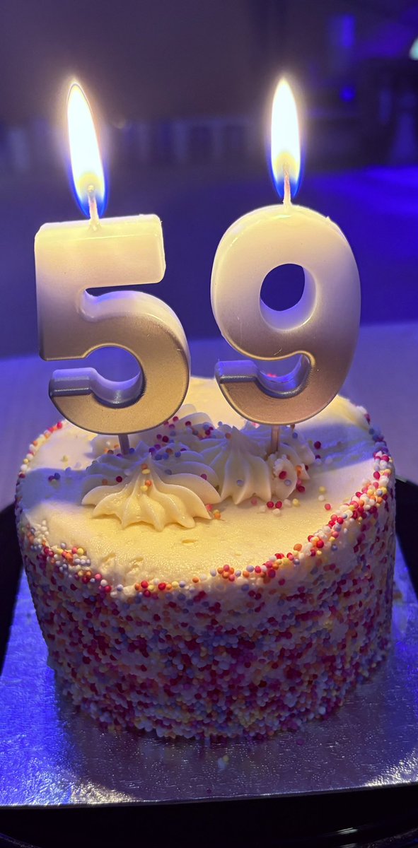 Mrs W Official tweet media