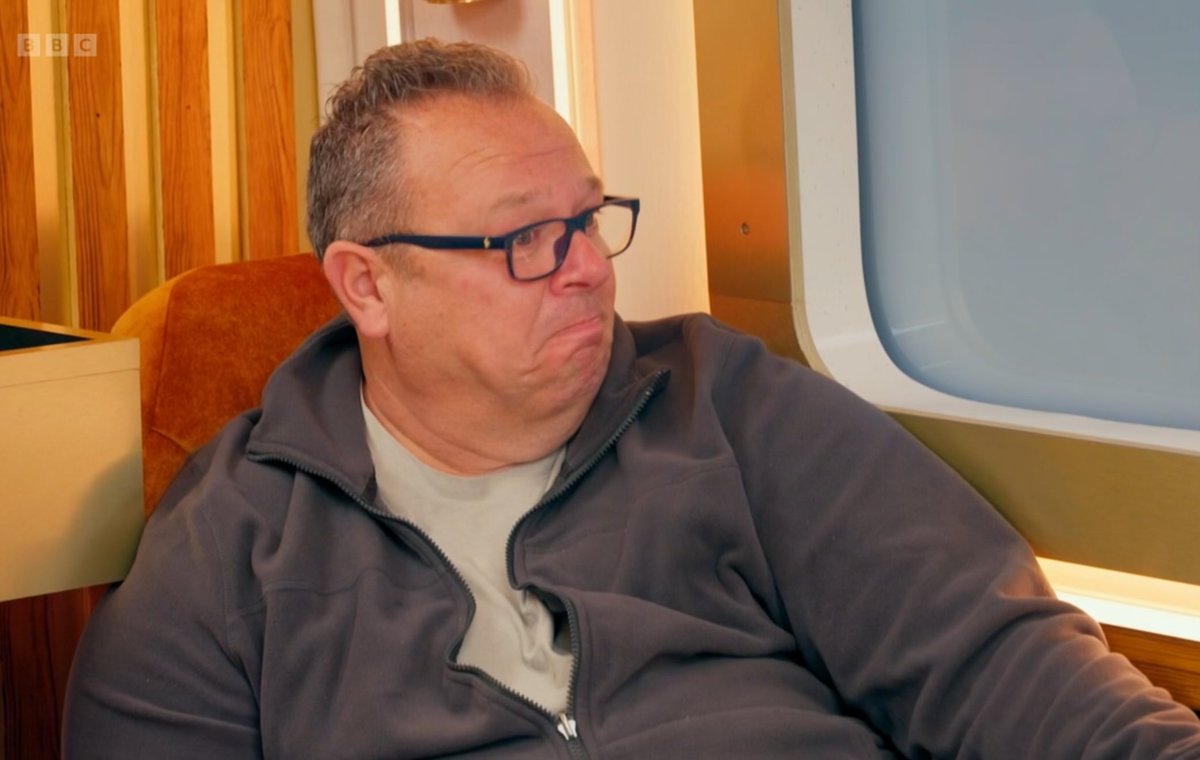 PROTECT DARREN AT ALL COSTS 😭😭 #DestinationX