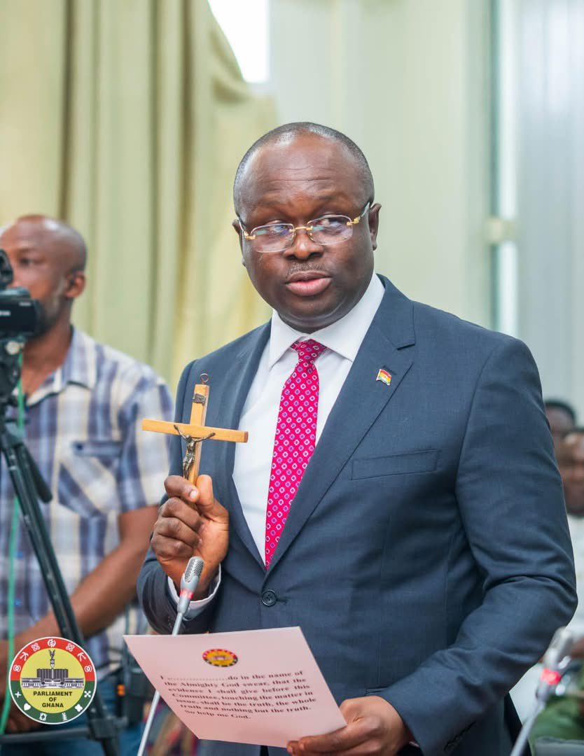 SenatorNorgbey's tweet photo. Today is truly a dark day.  Losing individuals like Dr. Omane Boamah and Hon. Murtala Mohammed, is an immeasurable loss. 

Hon. Mutarla Mohammed was my bosom friend with  whom I shared seats in the 8th Parliament.

 Our deepest condolences go out to the families, https://t.co/zasYBWz2Ee