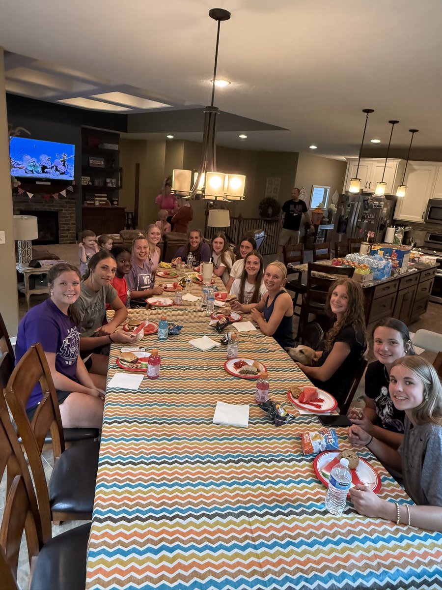 LadyBearsBHS's tweet photo. Had a fun grill out last night to end a great summer!  Thanks to Coach Chikos and family for the great food and games!  
Congratulations to Kate and Coach Chikos on winning the cornhole tournament and to Ally and Hadley as runner ups!
GO BEARS!!! 💜🐻🏀 https://t.co/S0WASckwiZ