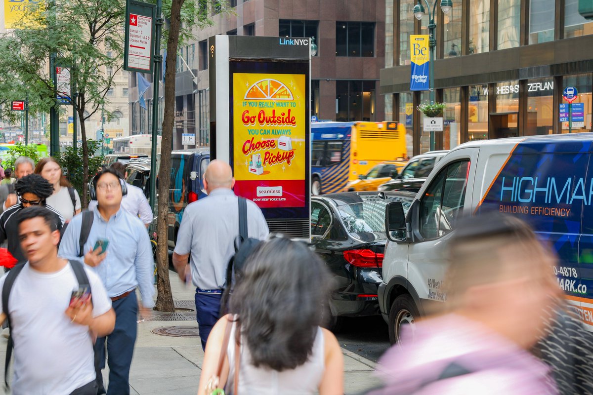 Intersection (@intersection_co) on Twitter photo In the fast-paced energy of NYC, <a href="/Grubhub/">Grubhub</a> stands out—reminding locals that when it comes to dinner, you have options, and cooking does not have to be one of them. In the fast-paced energy of NYC, <a href="/Grubhub/">Grubhub</a> stands out—reminding locals that when it comes to dinner, you have options, and cooking does not have to be one of them.