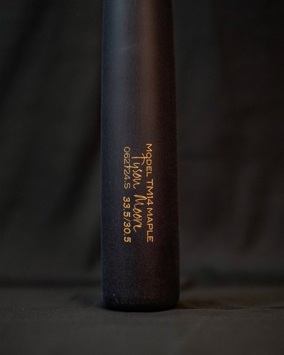 Authentic Bats tweet media