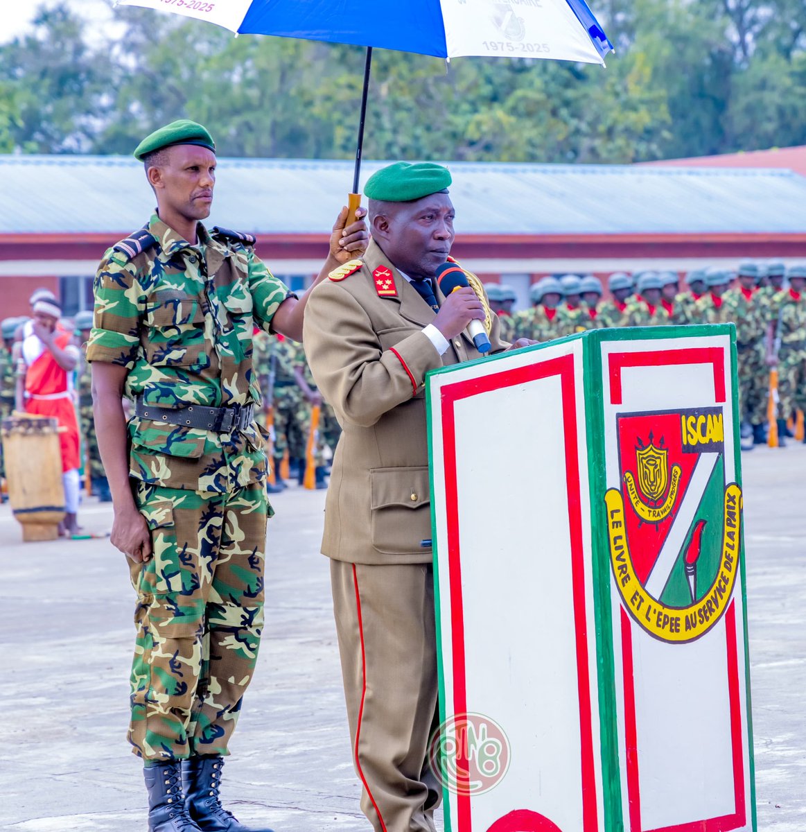 RTNBurundi's tweet image. De son côté, le commandant de l&apos;#ISCAM,  Hamenyimana Gérard, a rappelé que la mission de l’#ISCAM est de former des officiers en leur transmettant des connaissances militaires et académiques, afin qu&apos;ils puissent remplir efficacement les missions qui leur seront confiées. Il a…