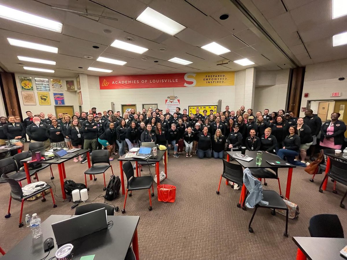Noah Klein (@ap_innovate) on Twitter photo No one has it better than us <a href="/Seneca_High/">Seneca High School</a>! I’m thrilled to lead beside this talented to team as we welcome kids back to school tmrw. Let’s go!! No one has it better than us <a href="/Seneca_High/">Seneca High School</a>! I’m thrilled to lead beside this talented to team as we welcome kids back to school tmrw. Let’s go!!