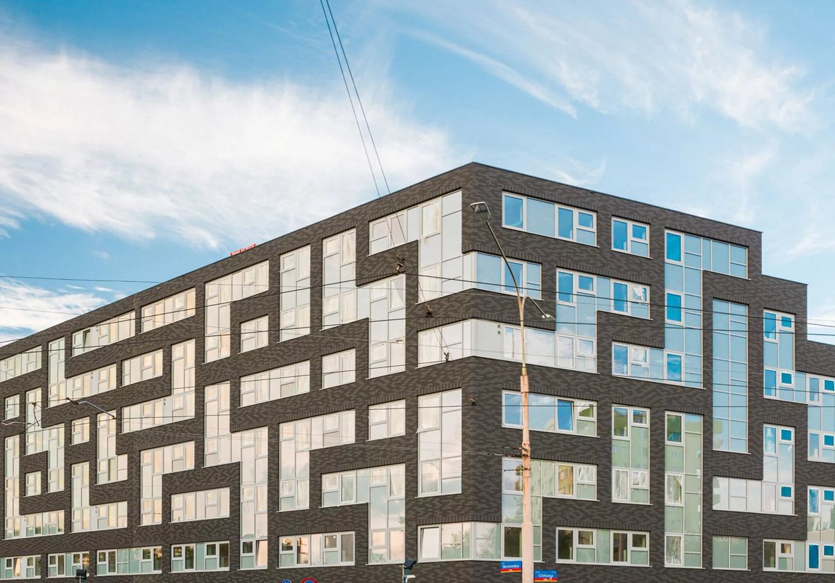 CWC_Company's tweet image. Winthrop and Wendolyn have never been much for vidoe games, but even they find themselves thinking about playing Tetris when they see these windows!