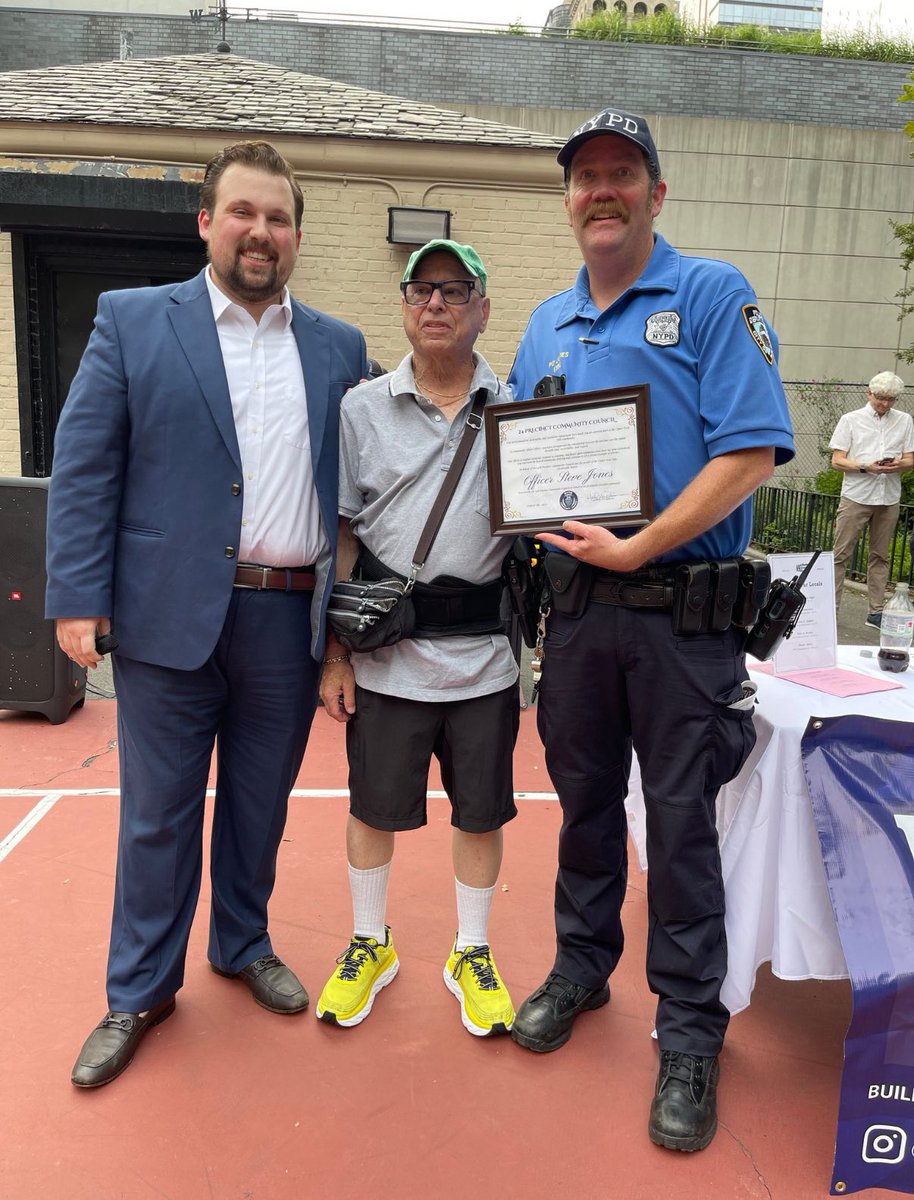 Gregory Kirsopp (@gregoryjkirsopp) on Twitter photo Last night, I had the pleasure of joining the <a href="/NYPD24Pct/">NYPD 24th Precinct</a> for #NationalNightOut!
I had the chance to speak and to help present awards to our officers who serve the UWS with dedication every day.
Thank you to everyone who helped make the night a success! Last night, I had the pleasure of joining the <a href="/NYPD24Pct/">NYPD 24th Precinct</a> for #NationalNightOut!
I had the chance to speak and to help present awards to our officers who serve the UWS with dedication every day.
Thank you to everyone who helped make the night a success!