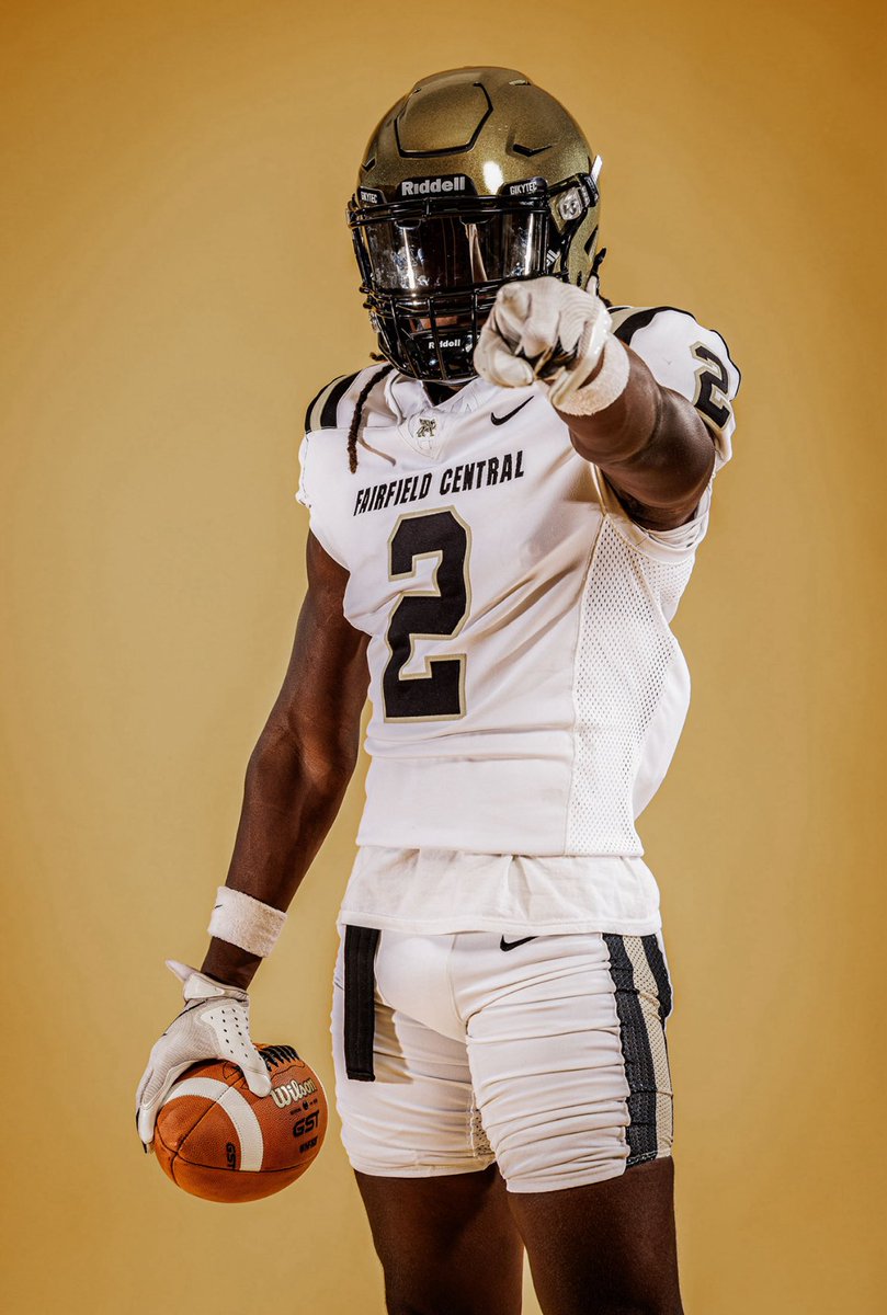 kenyandouglas08's tweet photo. It ain’t gone be easy trying to get where I want to go! #NewEra @FCHSfootball21 @theodavis95 @murda6938 @1x4COACH_P https://t.co/B6Z26Hzxi8