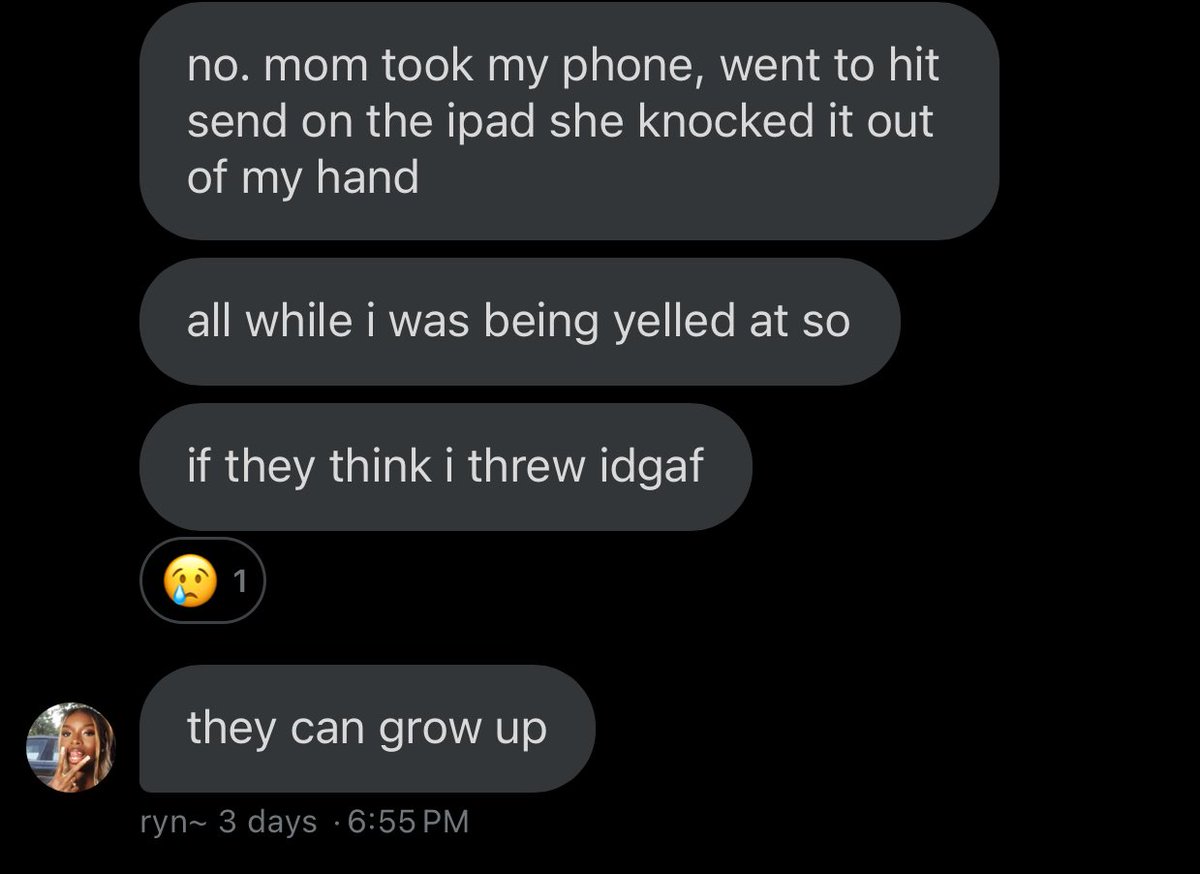 thembbfeeds's tweet photo. Night 4  𖦹  

Ryn claims that she didn’t throw the challenge, and she actually just lost control of her iPad.

#iPadGate https://t.co/v4KE0DmfXY