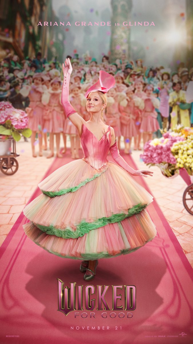 GTCinemas's tweet photo. Cynthia Erivo is Elphaba 💚  #WickedForGood
Ariana Grande is Glinda 🩷  #WickedForGood https://t.co/JAvn2uajza