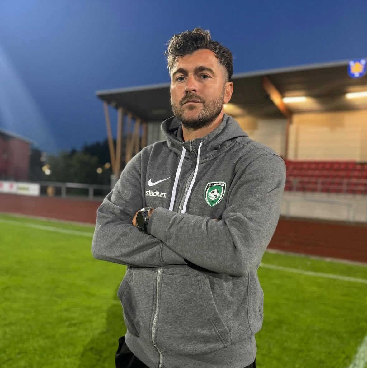 Christophe Lallet är tillbaka i Stockholmsfotbollen - ny huvudtränare i FC Arlanda. 

Lallet lämnade 2014 Hammarby efter 53 matcher för spel i Tampa Bay Rowdies. 

Han kommer senast från tränarjobbet i FC Gute div 2.
