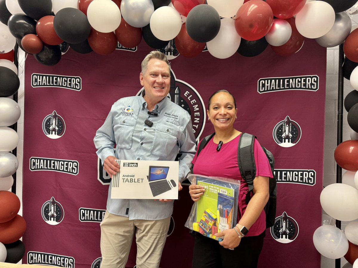 We had a wonderful day today during our Back to School Tour 2025. We visited nine schools across District 3, delivering backpacks, school supplies, tablets, and lots of excitement for the start of a brand-new academic year. 🎒📚💻