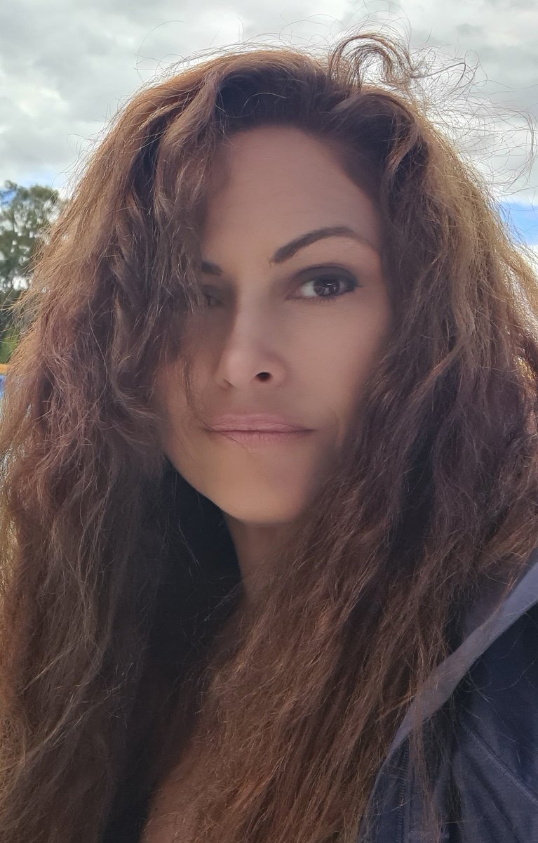 The White Rabbit Podcast 🐇 tweet media