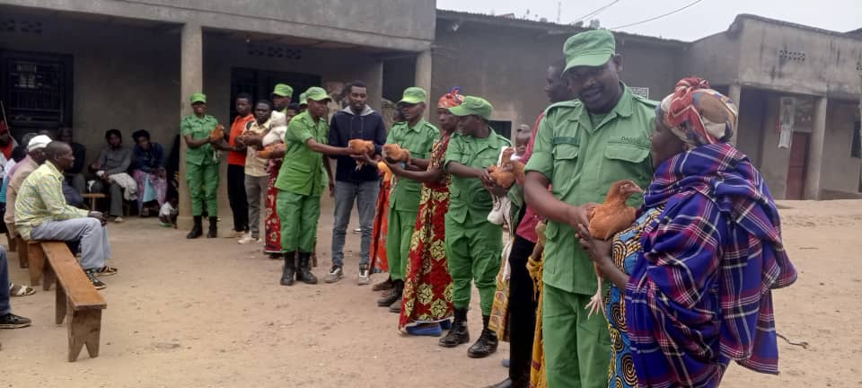 Uyu munsi urwego rwa DASO bo muri <a href="/Busogosector/">Busogo Sector/Musanze Ditrict</a> <a href="/MusanzeDistrict/">Musanze District</a> batangije gahunda  Bise #inkoko imwe kuri buri mwana ni gahunda igamije kurwanya imirire mibi n'igwingira ry'abana no guharanira imibereho myiza y'abaturage .