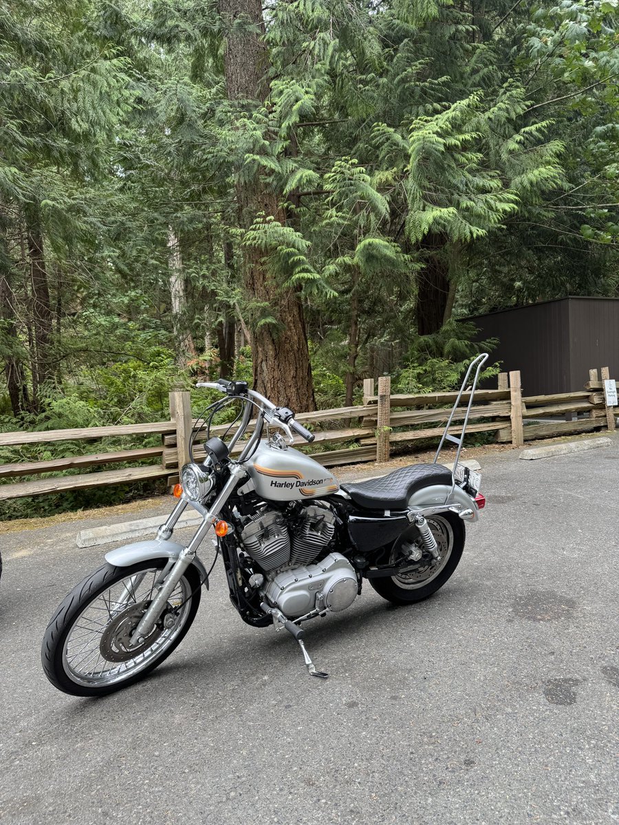 Good boys have been treating me so well lately . Thank you , you know who you are .