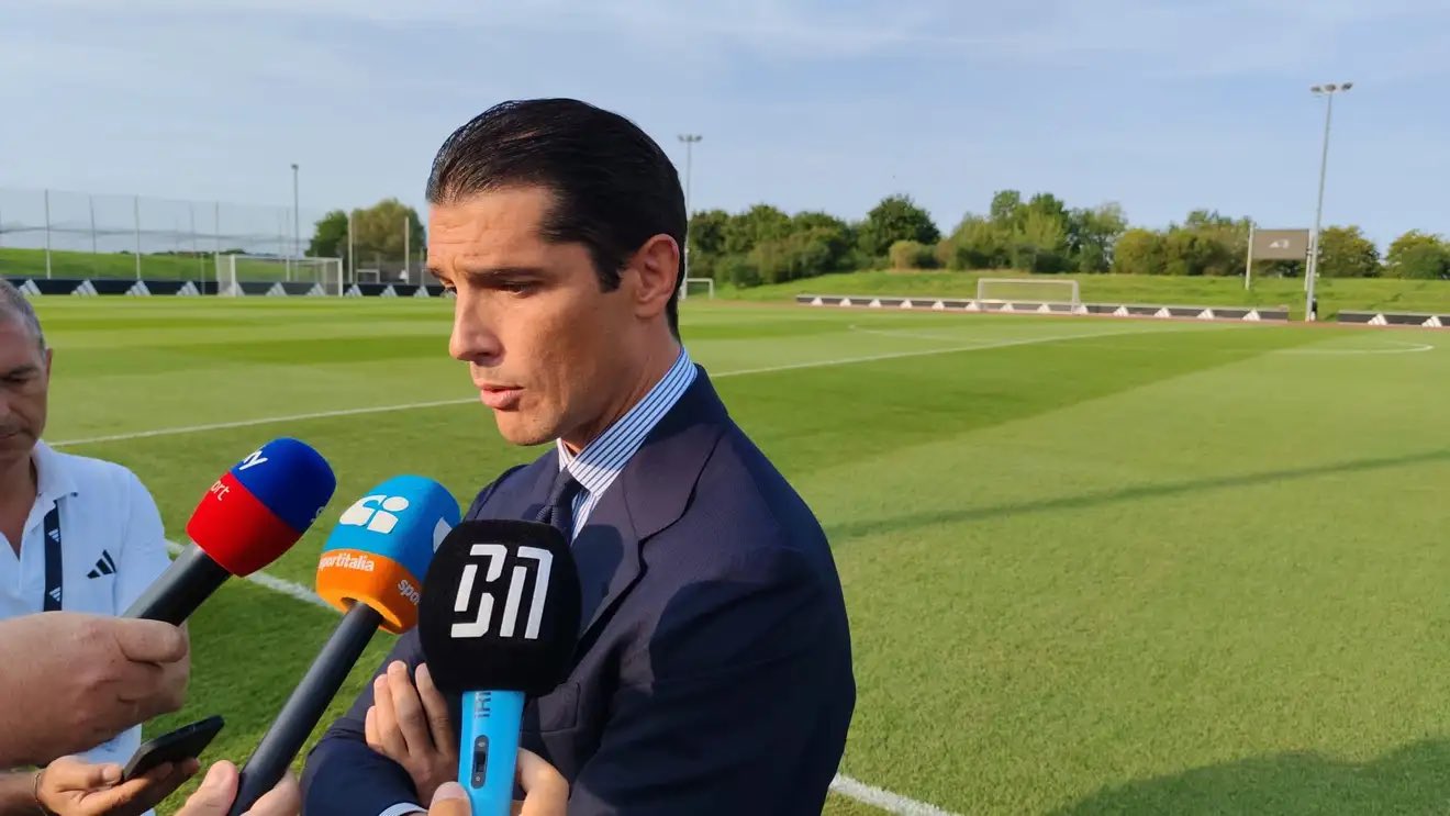 Juventus News Live on X: "🎙️ | Modesto interview: Players on the market  "Yes, but this year we decided to keep everyone together with the agreement  of the coach because we are