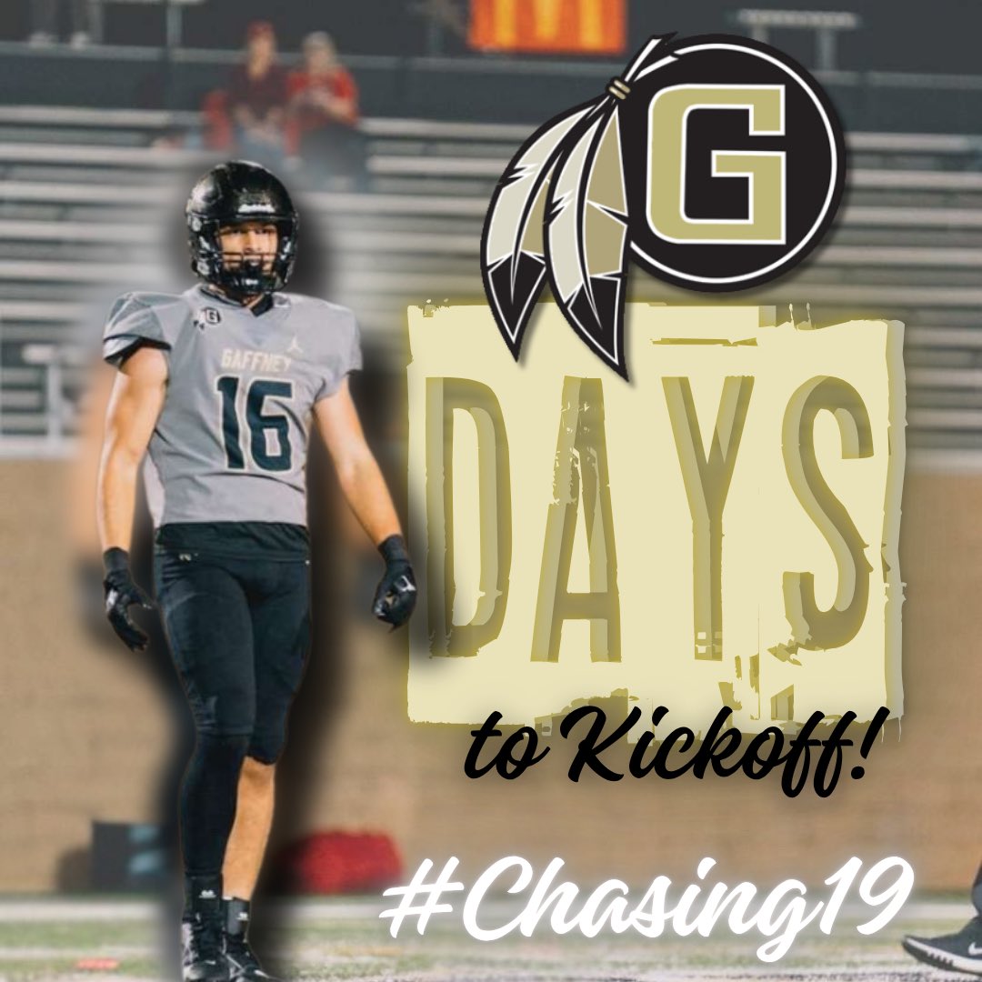 Its go time ⏳ <a href="/GaffneyFootball/">Gaffney Football</a> #chasing19
