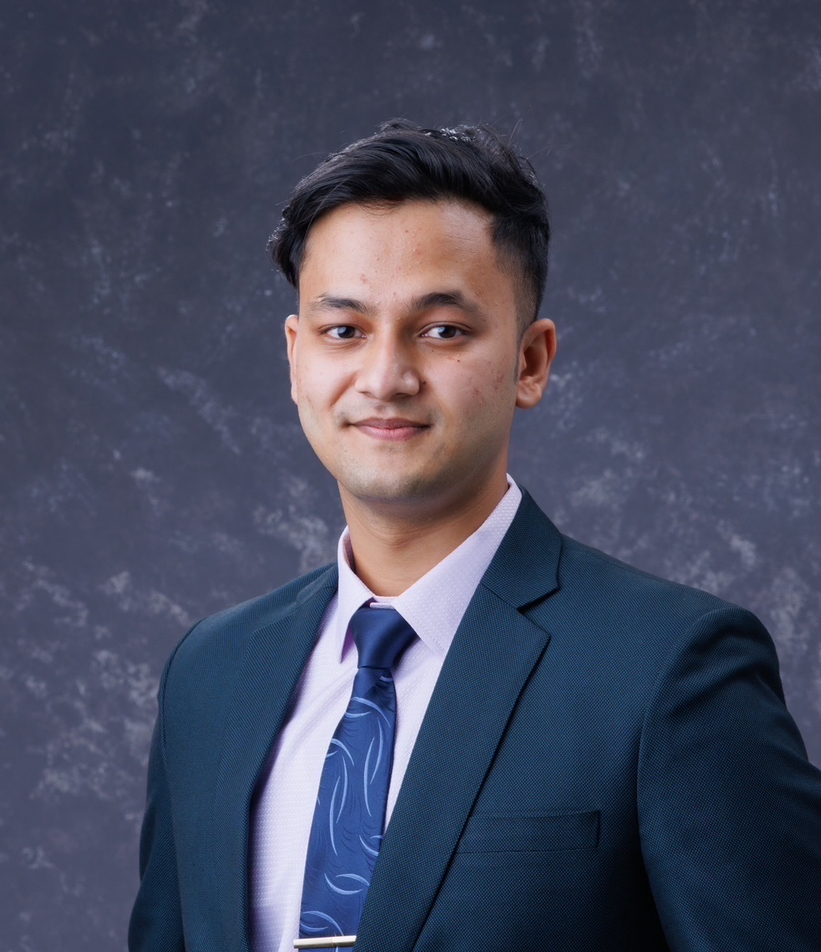 The Bloch Career Center helps students prepare for their careers with resume help, mock interviews, job boards and more. Fernando Olivares and Prajwal Rasaily both credit the Bloch Career Center with helping them land their summer internships.

Fernando interned at Malarkey