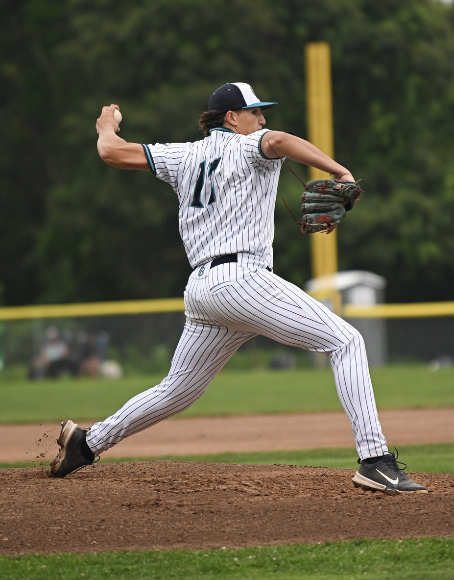 𝐁𝐫𝐞𝐰𝐬𝐭𝐞𝐫 𝐖𝐡𝐢𝐭𝐞𝐜𝐚𝐩𝐬 tweet media