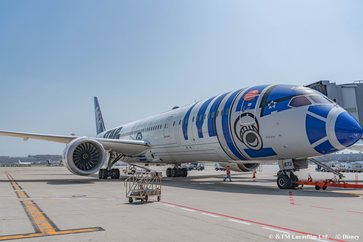 FlyANA_official's tweet photo. One decade of memories.

Thank you, R2-D2™ ANA JET, for flying with us for 10 amazing years. 
Safe journey from Haneda to Taipei for maintenance. 

*This flight will depart from Haneda on Aug 8 at 6:25am
*Departure times may change without notice; this is a non-passenger flight. https://t.co/yrkkSb1bIz