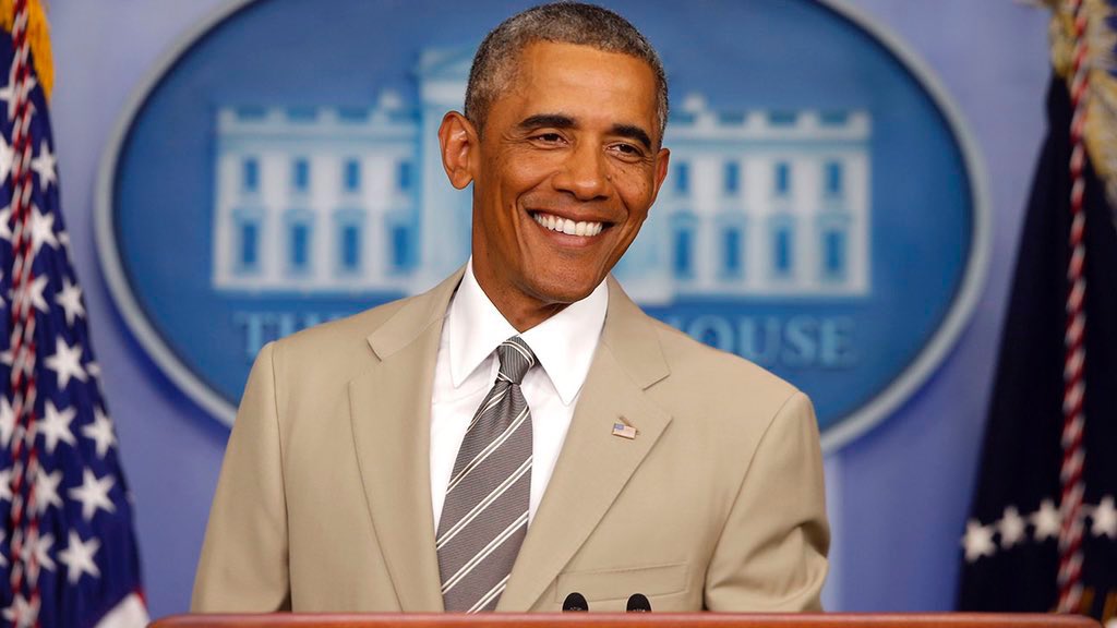 DisavowTrump20's tweet image. When the color of your suit was the biggest controversy of your Presidency, you did something right.

RETWEET if you miss @BarackObama!
