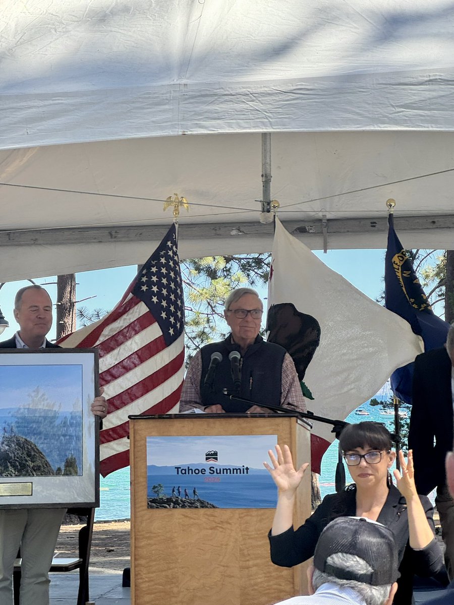 Aleumer's tweet image. Such a pleasure to see Clem Shute honored at the #TahoeSummit for his lifetime of work to protect Tahoe and service on the @TahoeAgency Governing Board.