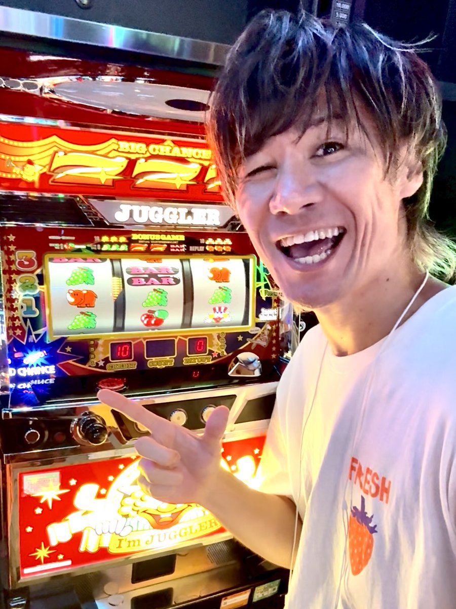 ぅぉぉおお周年でジャグラー取れたぁぁあ！！ First発光レアチェリー