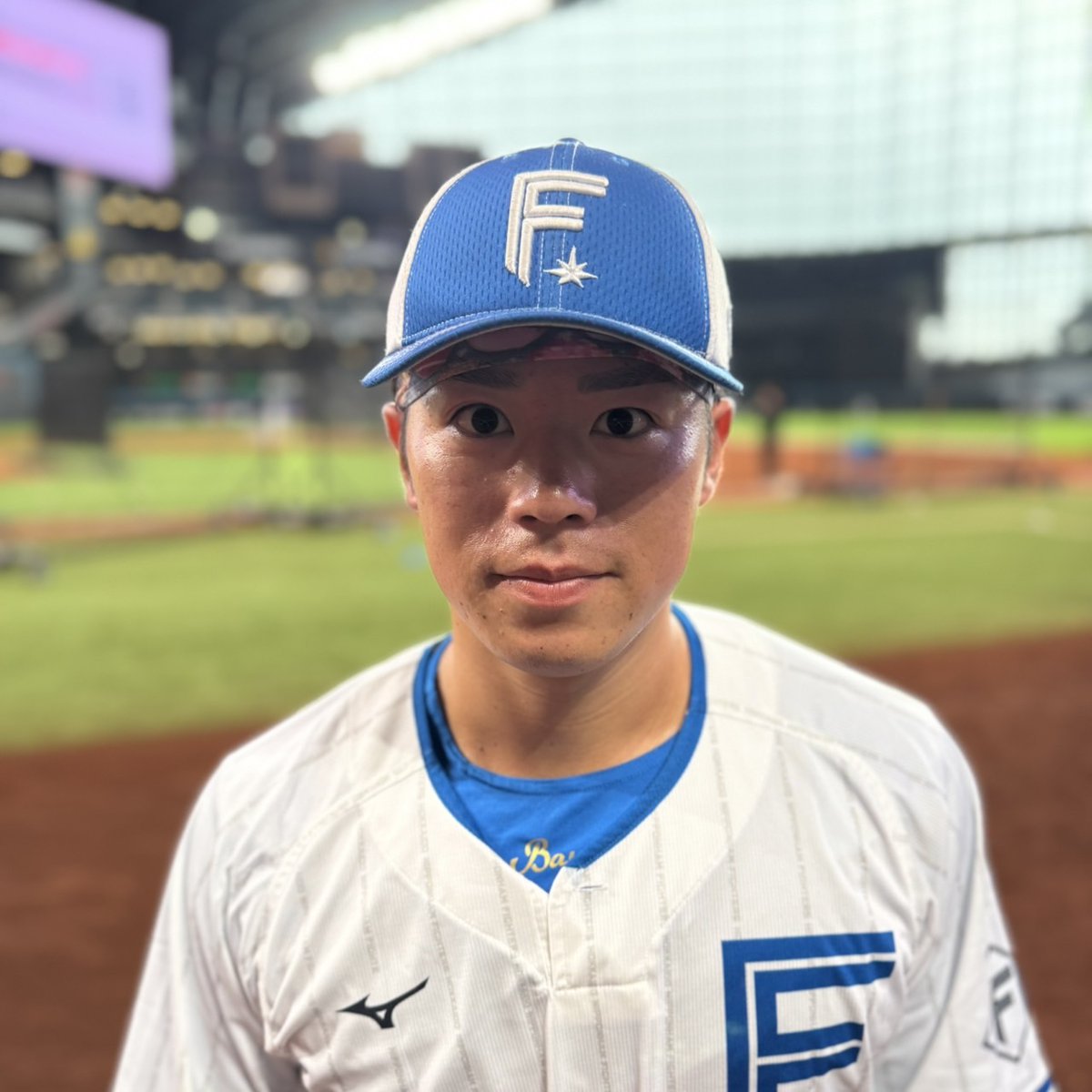 北海道日本ハムファイターズ 梅林優貴 初ヒーロー記念バスタオル 梅林 優貴 グッズ ユニフォーム タオル｜北海道日本ハム