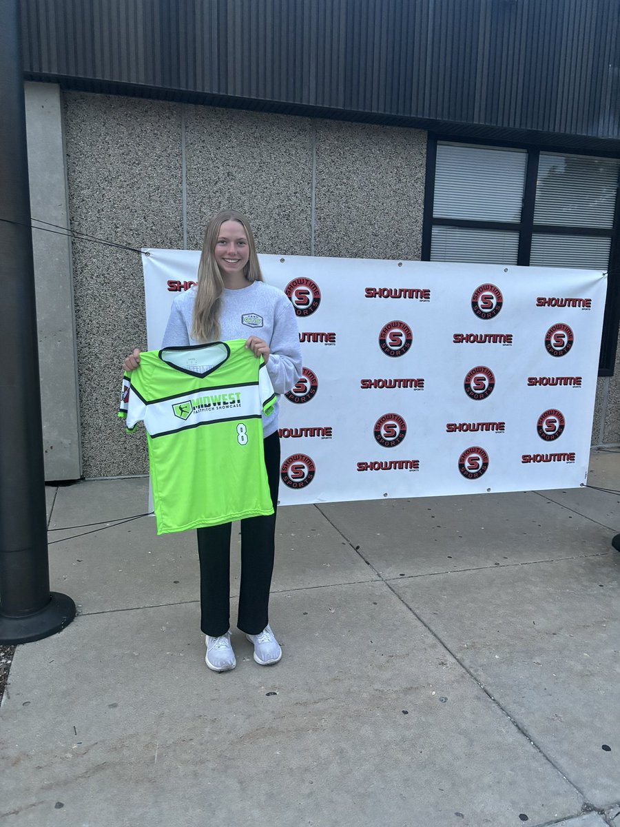 Rowan Lasack tweet media