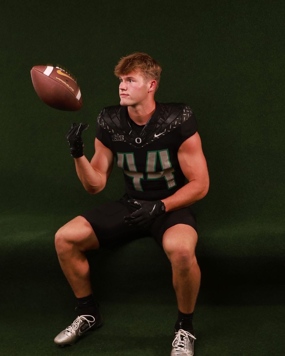 Big Ten Champion
<a href="/zachgrace14/">Zach Grace</a>
returns for another season with the Oregon Ducks.
<a href="/TheoGrace2025/">Theo Grace</a>