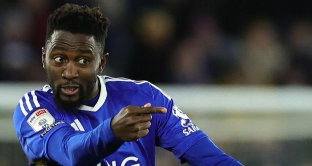 Wilfred Ndidi Beşiktaş’a Geliyor! Real Betis Transferden Çekildi trsondakika.com/haberler/wilfr… #sondakika #TrSondakikacom