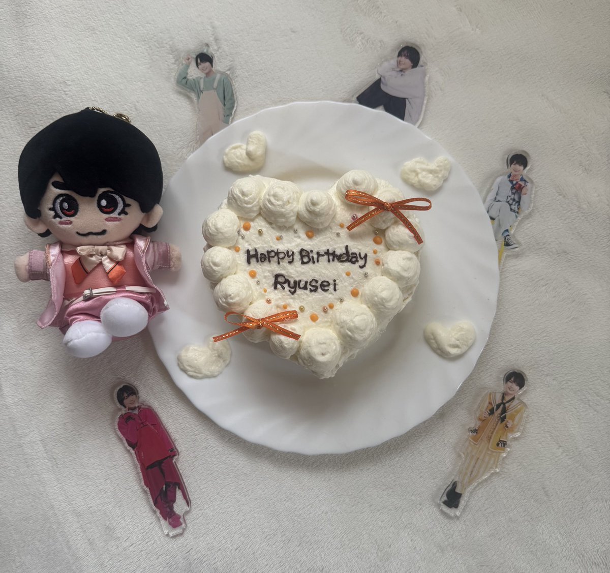 ooni__87's tweet photo. 流星くんお誕生日おめでとう！
キラキラ笑顔で、ダンスも上手でドラマも頑張っていてファン思いな流星くん！！
そんな流星くんがみんなだーいすきだよ🧡
これからもずっと��させてね🫶私の自慢の推しでいてくれてありがとうᐡっ ̫ ᴗ ̳ᐡ
#大西流星誕生祭2025 https://t.co/ektyuPkKy6