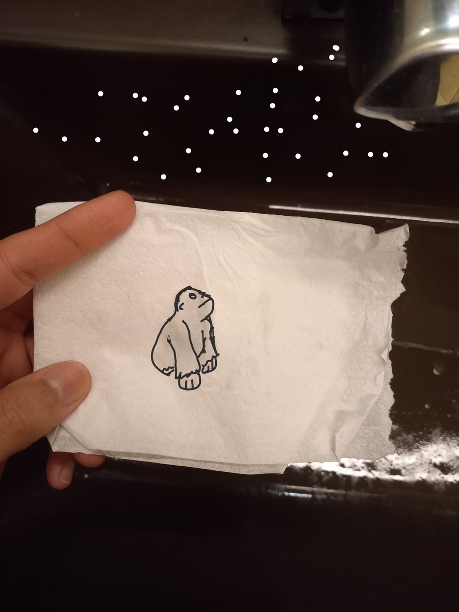 Carlos_HNA's tweet photo. fui secar o xixi e o papel molhado ficou parecendo um gorilinha olhando as estrelas https://t.co/eIhrvo2uME